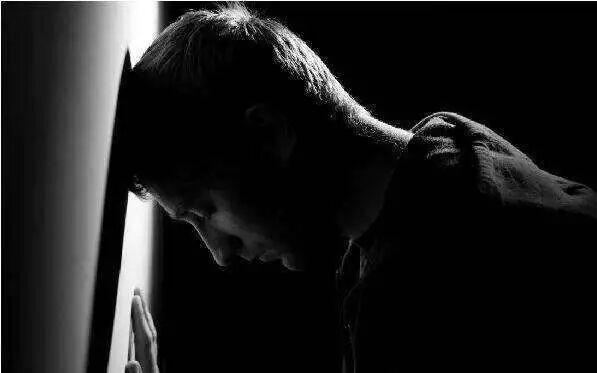 扑克玩家们请与抑郁症焦虑症斗争到底！