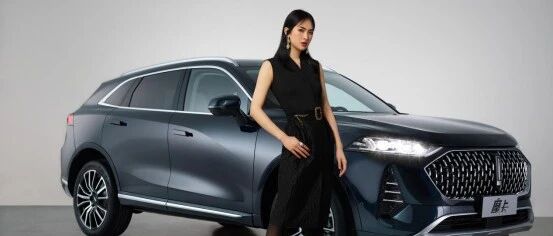 华为公主姚安娜和WEY全新旗舰SUV摩卡携手出道