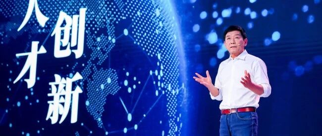 居安思危的长城汽车，宣布向全球科技出行公司转型