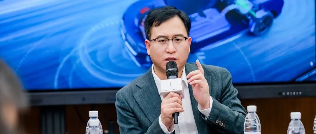 魏牌彻底向新能源转型，长城400万辆目标开拔