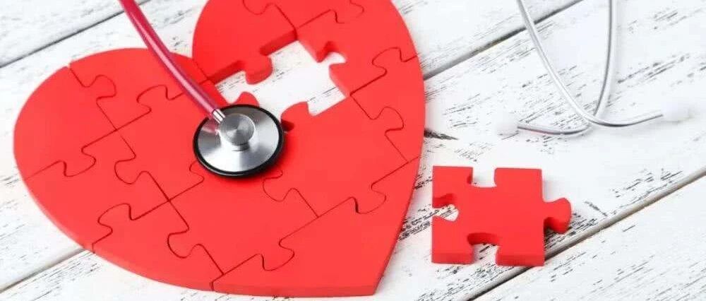 冠心病突然发作应该怎样做？