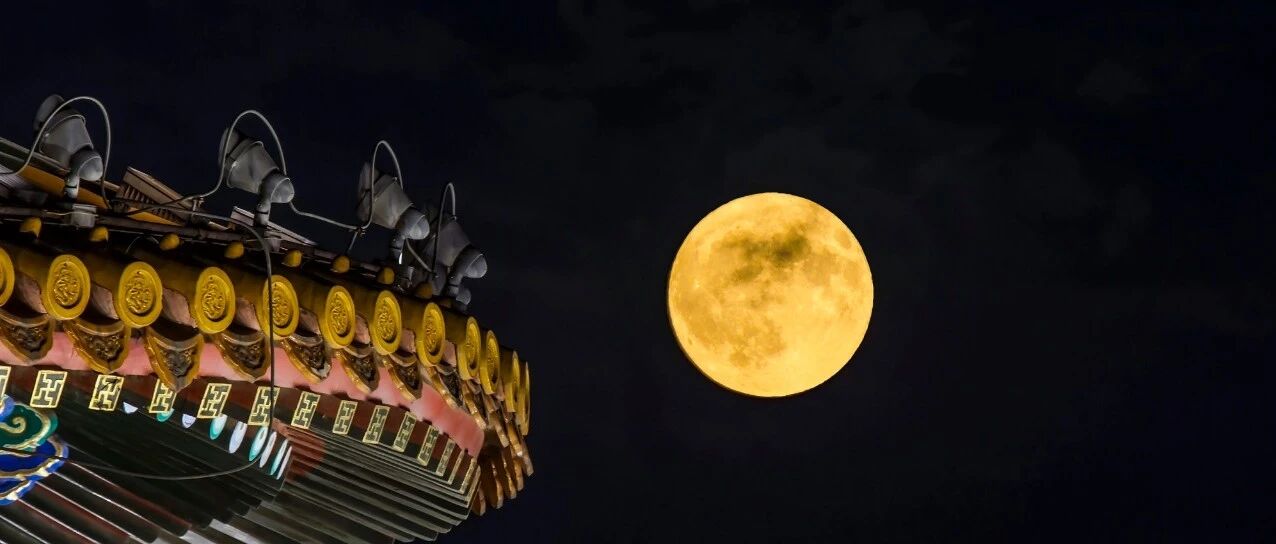 “月满则亏，我才不要十全十美”