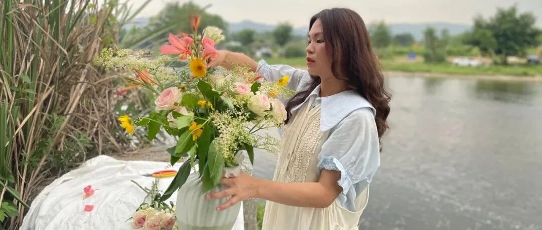 从国企辞职去创业，后悔了吗？30岁的她，用自己的“花语”解读人生