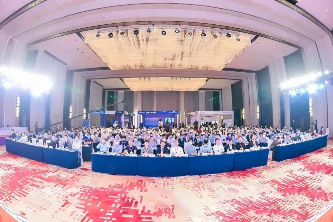 喜报! “神工坊”高性能仿真平台应邀出席第18届中国CAE工程分析技术年会并获奖！的图1