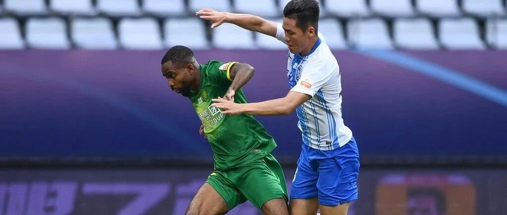 国安胜泰达，朴成受伤被送医院，巴坎布状态不佳