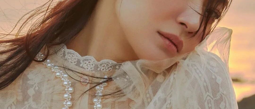 “韩国倪妮”一套衣服650w：前脚撩倒车银优，后脚泡走188cm国民男模…姐牛哇！