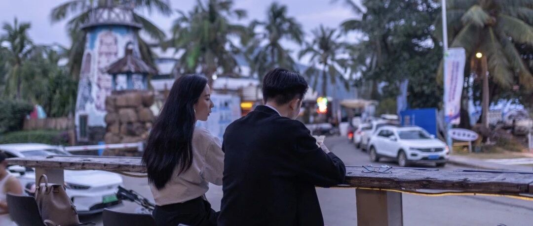 比三亚低调，风光却不输夏威夷，这座美到窒息的宝藏小城，终于藏不住了！