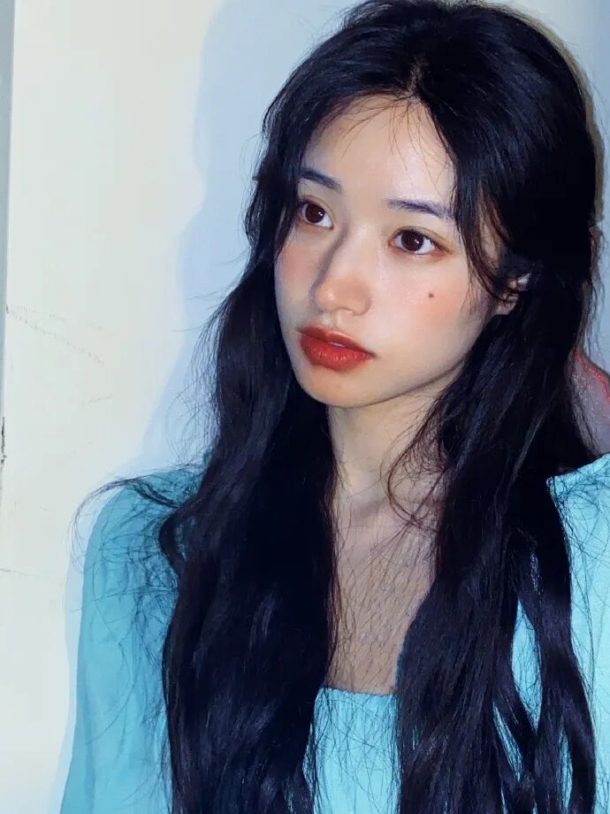 【美女】被全民吐槽照骗+绿茶，一年后竟靠脸美上热搜？网友：去哪换头了（组图） - 58