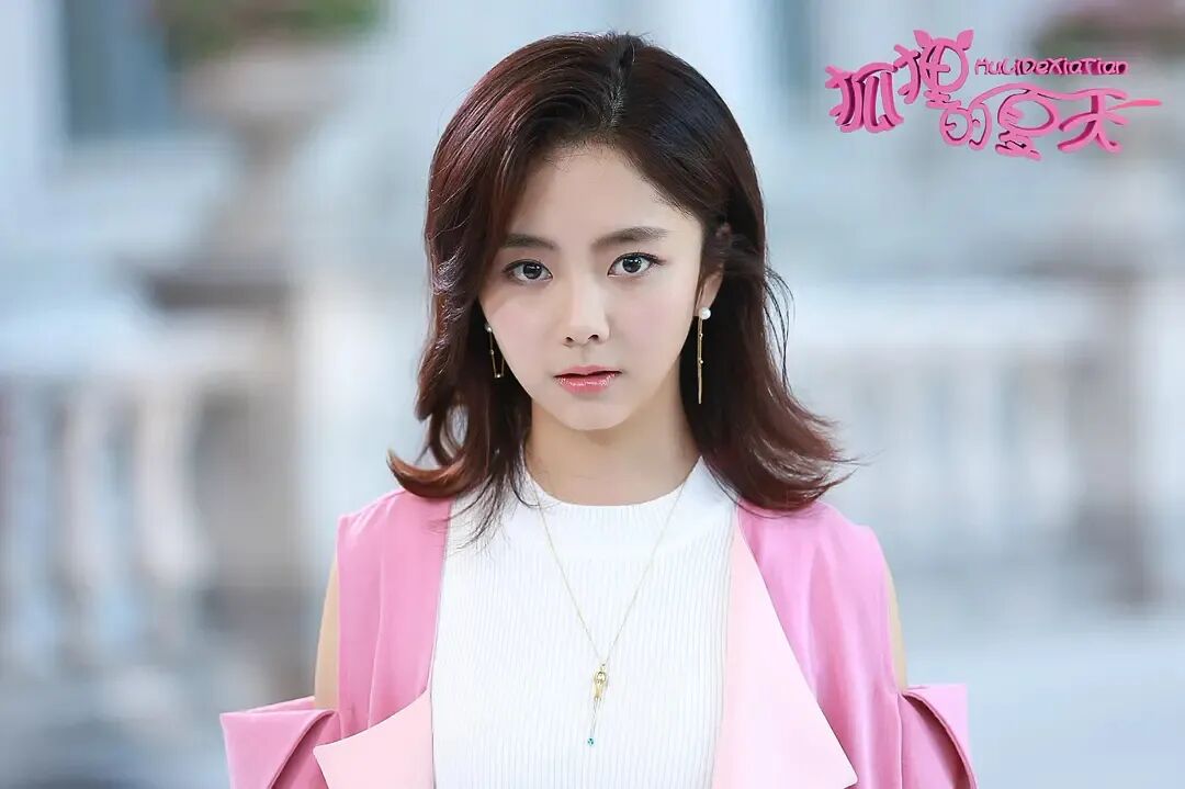 娱乐圈新晋“扫弟机”，30岁演高中生火上热搜？网友：这才是真·少女感！（组图） - 48