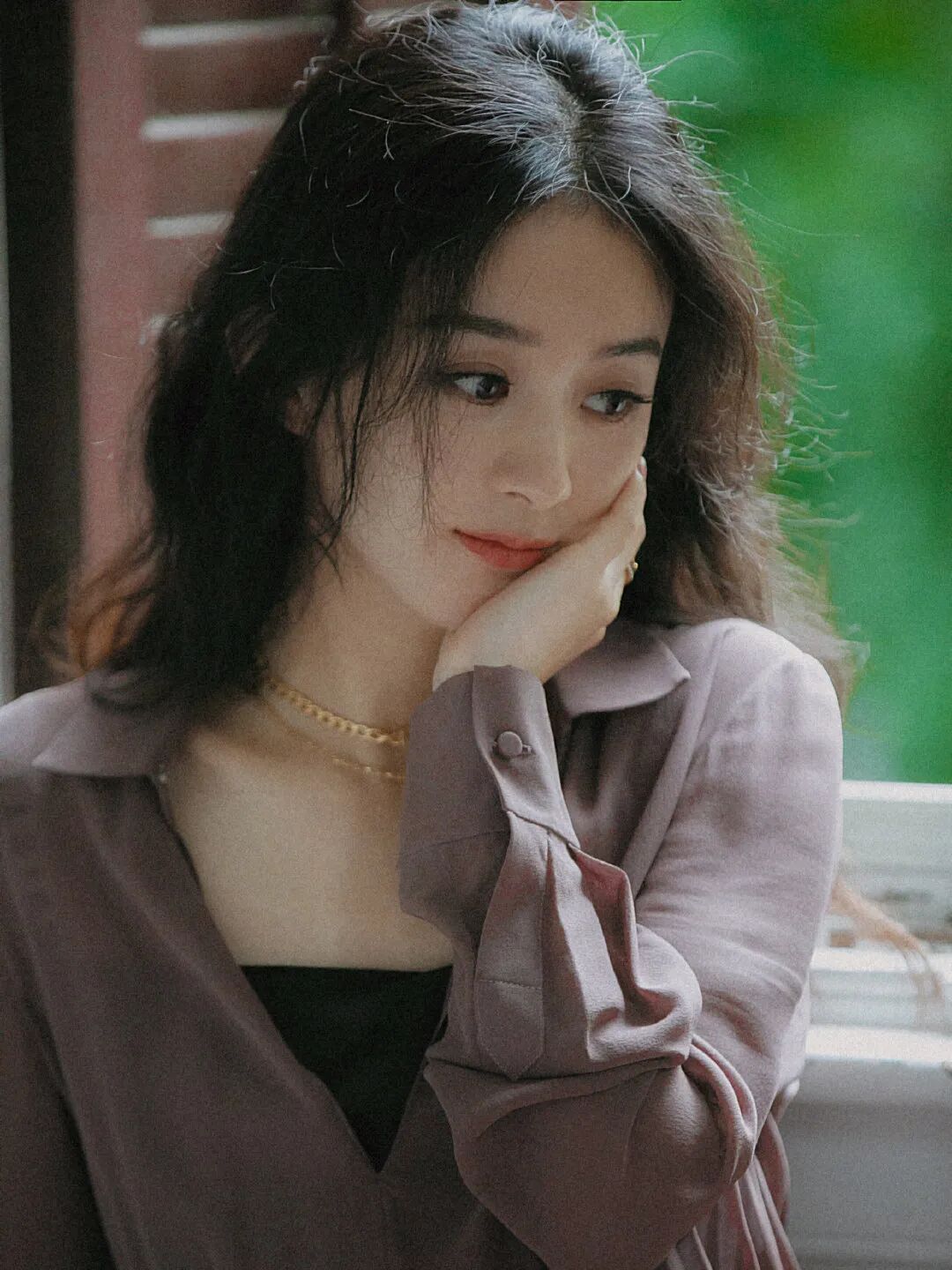 娱乐圈新晋“扫弟机”，30岁演高中生火上热搜？网友：这才是真·少女感！（组图） - 37