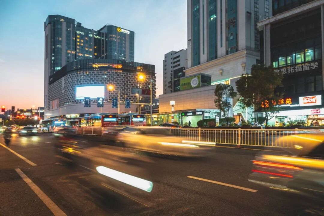 【網(wǎng)絡(luò)中國節(jié)·中秋】鼓樓上新！中秋來這里“ZAO”起來