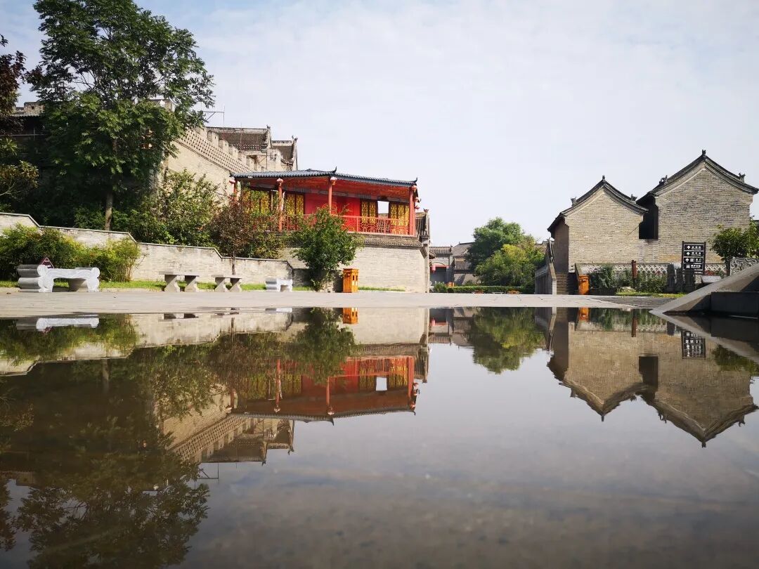 一园、一宅现春色