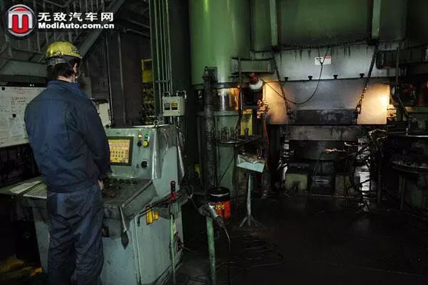 【6/16更新】日本這間破廠房內，藏著世界上頂尖的鍛造輪圈制造廠的圖21