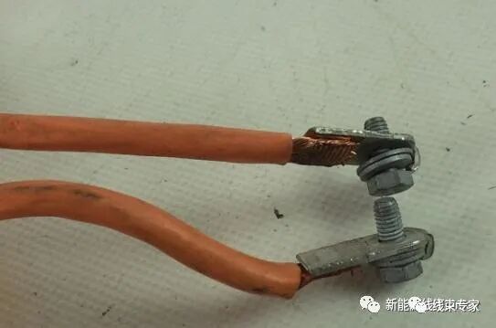 淺析特斯拉高壓系統(tǒng)及高壓線束的圖13