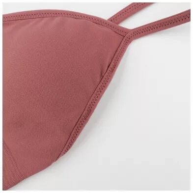 怎麼都拍不出 IG 上的泳裝美照？我看你是不會買泳衣！