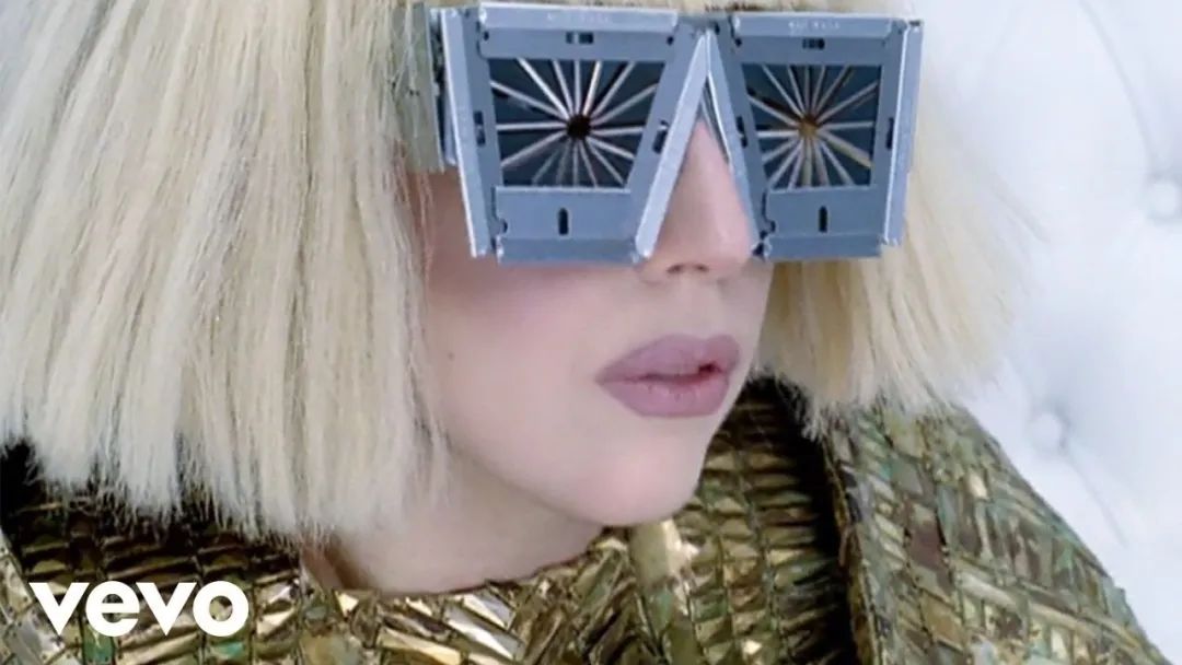 盤點 | 細數十年來Lady Gaga美妝進化（黑）歷史！ 娛樂 第20張