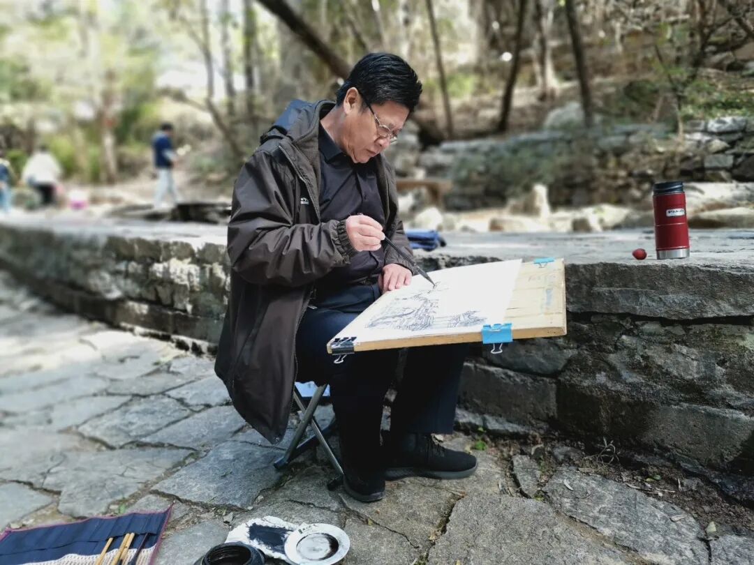 山水入墨炼心境 古城提笔画风情——“2021山东美术馆全省美术人才培养工程”写生活动综述