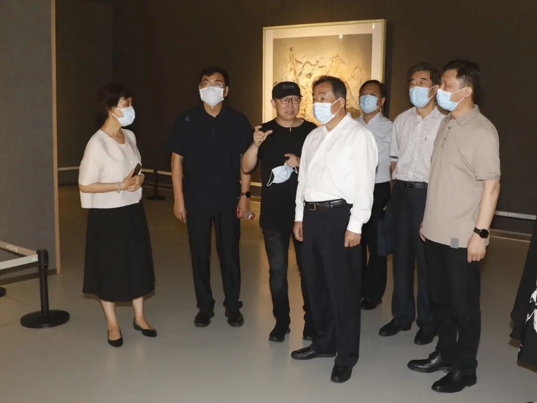 山东省人大常委会副主任、党组副书记孙立成带队调研山东美术馆