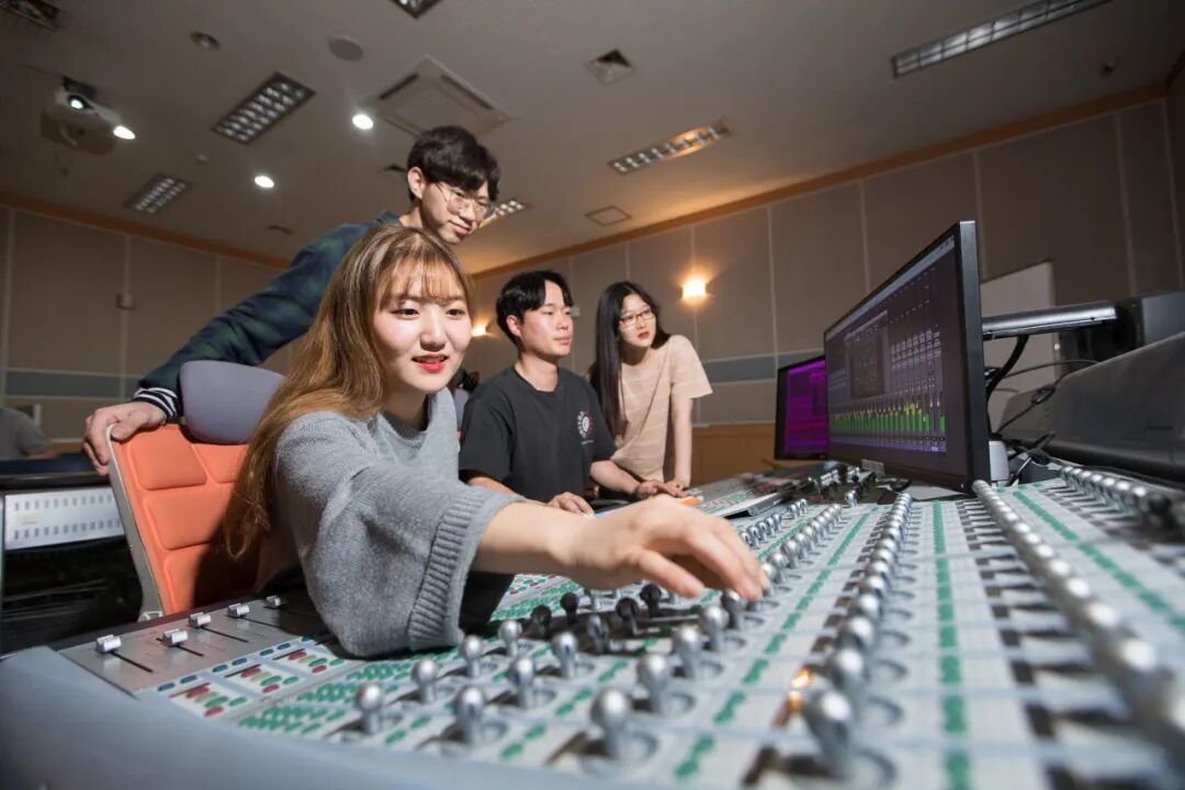 ��Ļ��ͼ 2025-08-11 214417.png