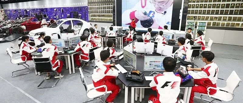 向上吧，青春！趁现在转学学技术，让自己重新起航 ！