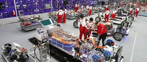 转学有礼，重新择校，北方助学金等你来拿！
