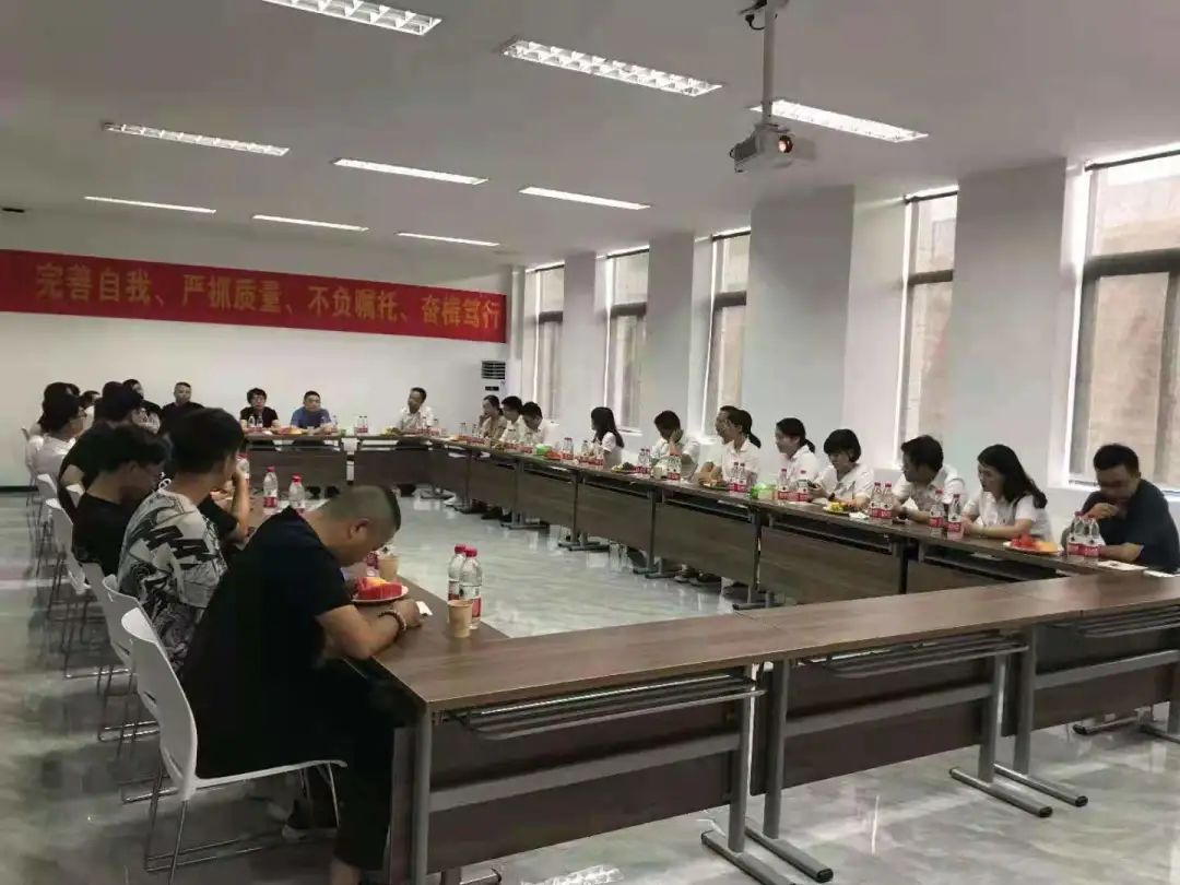 深圳欣興發(fā)印刷有限公司招聘_貴州恒瑞印刷包裝有限公司_貴州貴惠高速公路建設有限責公司