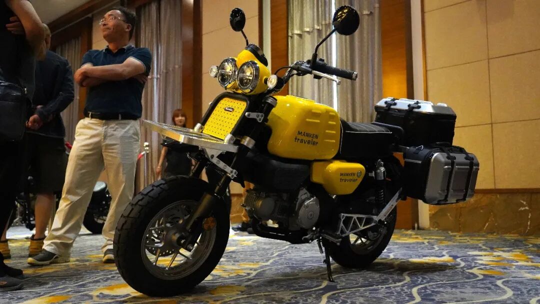 迷你摩托生力军,曼肯m9发布,150排量立缸发动机,售价7980元起