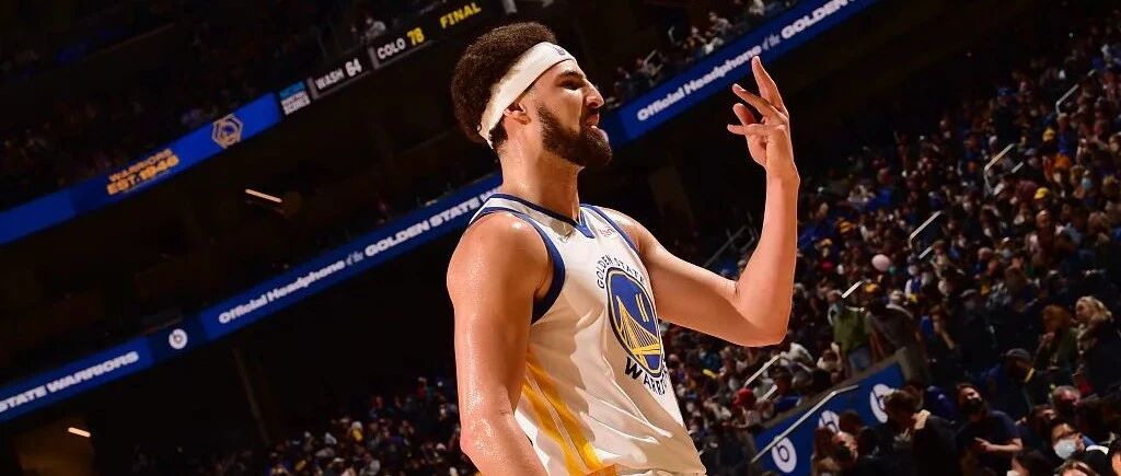 爆扣+三分，那个男人真的回“莱”了