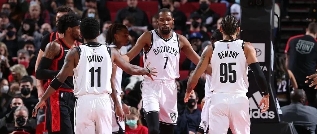 这样的篮网只剩交易一条路了？