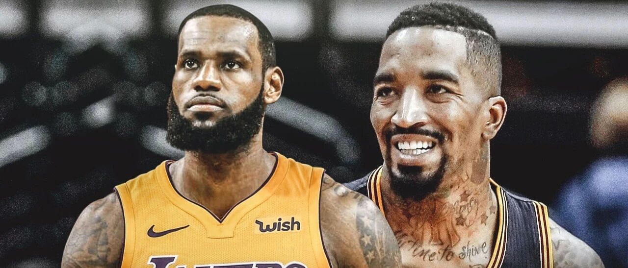 JR签约改穿21号 湖人众将集合开练 詹姆斯：就像从未离开过