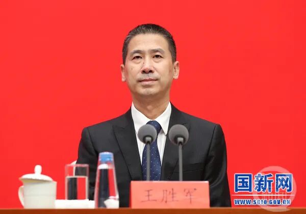 住建部官宣：以人定房、以房定地、以房定钱！