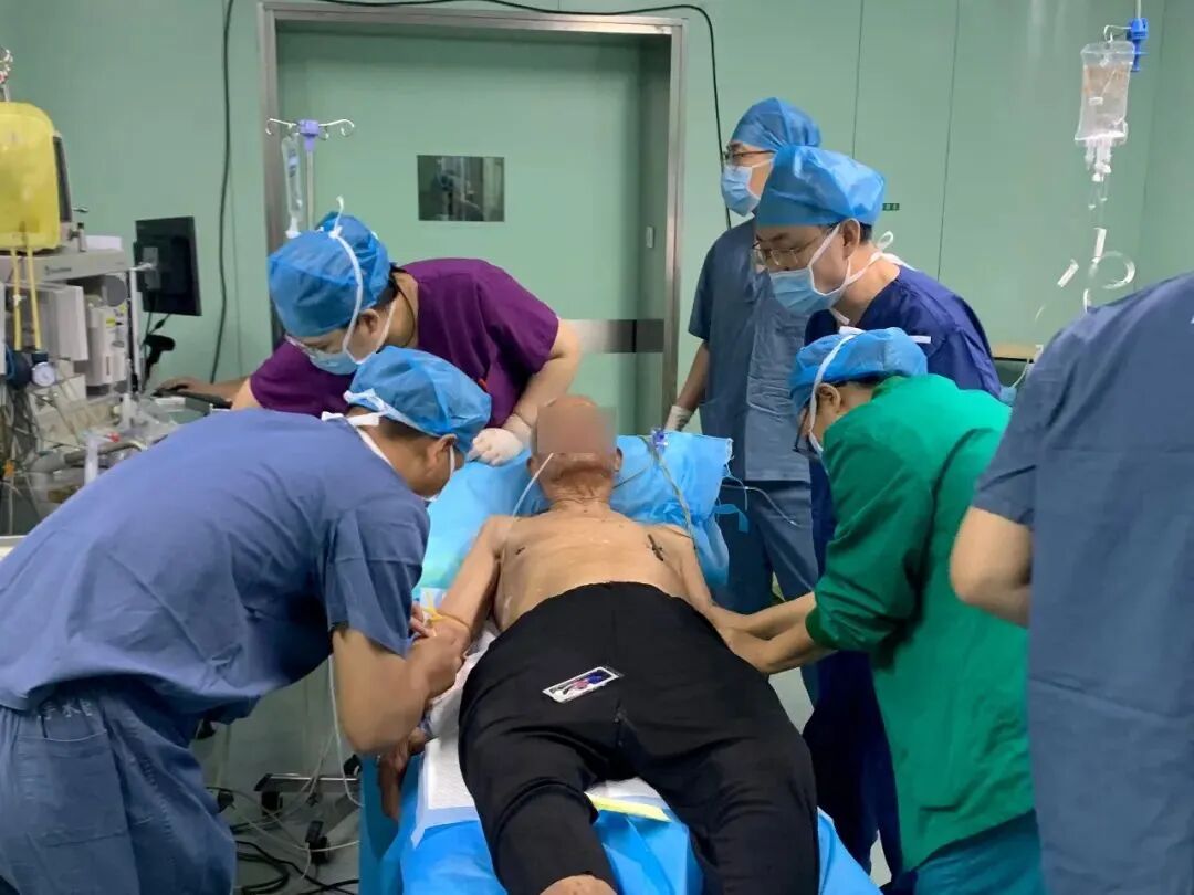 日本光电脑电图怎么样我院儿科成功开展儿童可移动长程高清数字网络视频脑电监测术_https://www.jmylbn.com_新闻资讯_第13张