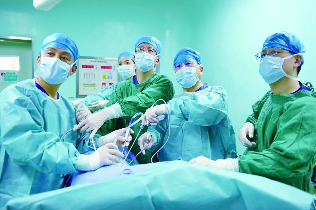 日本光电脑电图怎么样我院儿科成功开展儿童可移动长程高清数字网络视频脑电监测术_https://www.jmylbn.com_新闻资讯_第9张