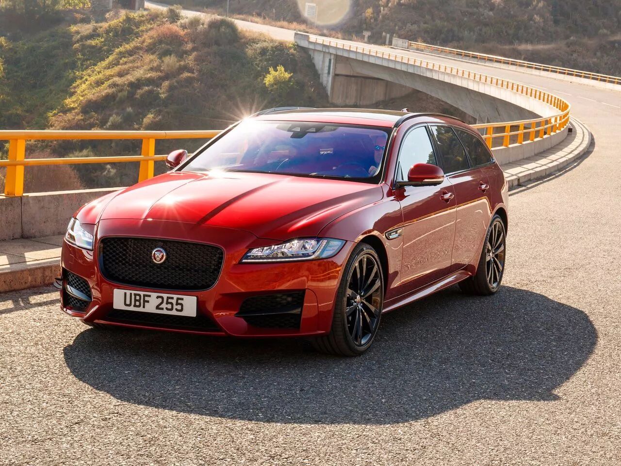 气质独特无与伦比捷豹xf旅行版将亮相广州车展