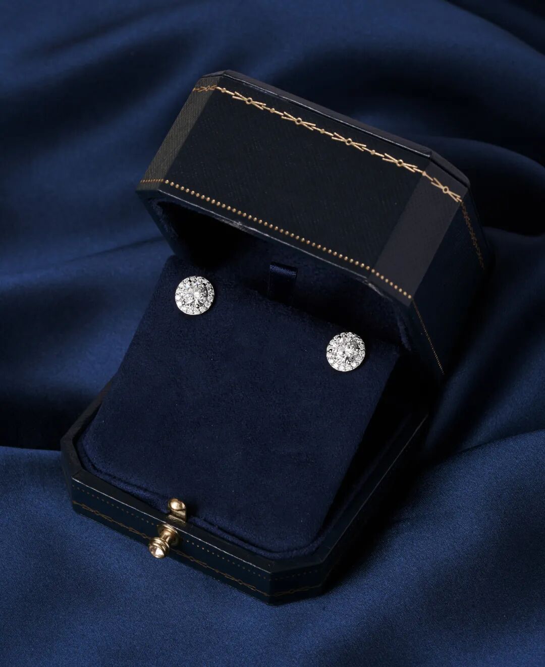 96143930747426d735656b5d582e20ed 拷贝.jpg