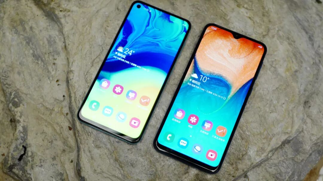 三星盖乐世玲珑精致性能强三星galaxya60a40s全面评测