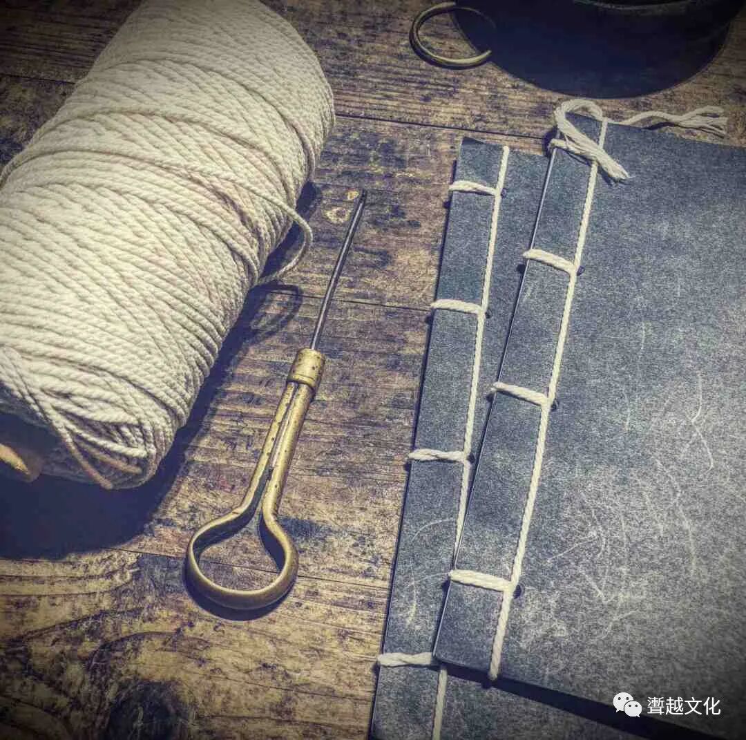 额头凸起像两个龙角_额头两边鼓起像龙角面相_额头两边突出像龙角面相