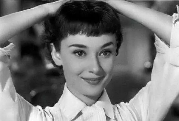 被遺忘的首位華人好萊塢影星，更是Dior YSL的靈感繆斯、真正的時尚愛豆 時尚 第24張