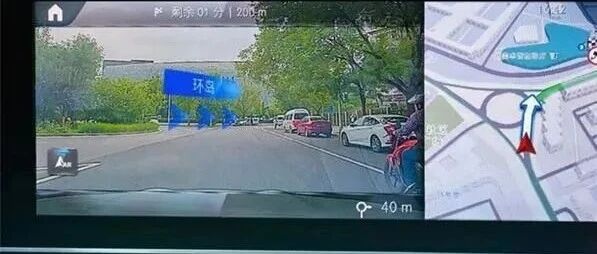奔驰推出1998元的车机定制导航，你会买么？