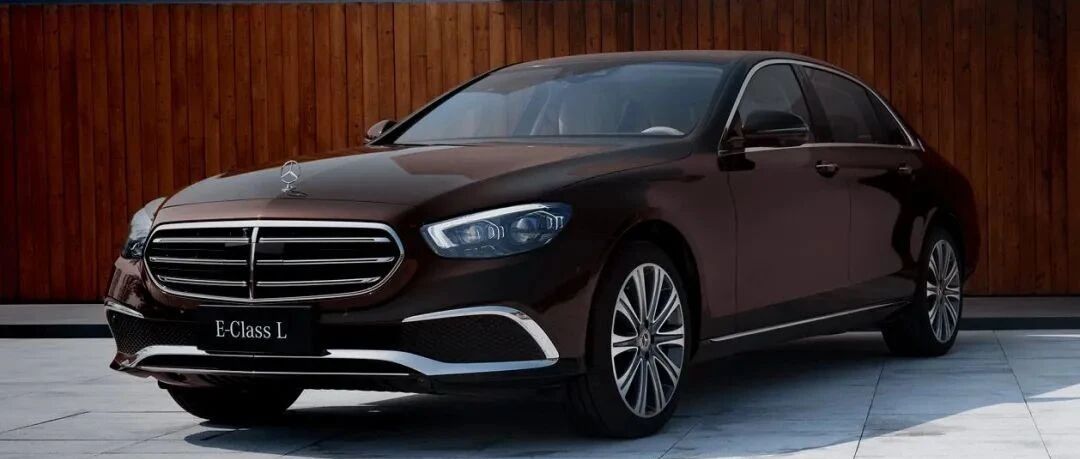 新款奔驰E级正式上市，售价不变，配置微减！