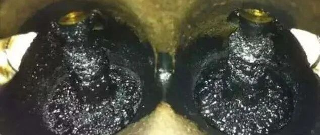 奔驰怠速挂D档就抖动，N档就不会，咋回事？