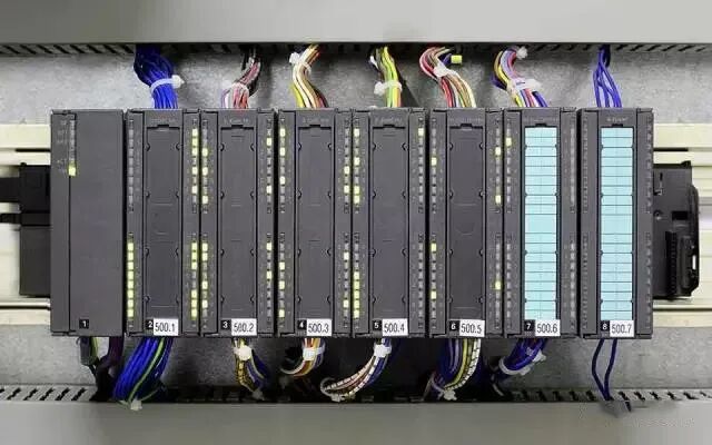 PLC常开常闭触点选择不可随意！的图1