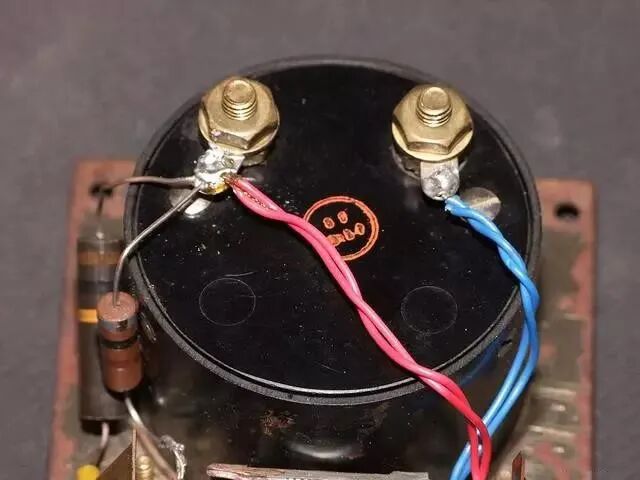 拆解二战时期军用万用表，看看70多年前的万用表长啥样？的图9