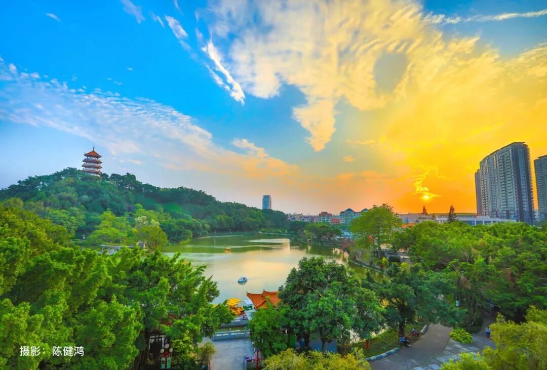 小榄镇召开美丽乡村指数测评工作暨生态美镇攻坚两周一点评会议