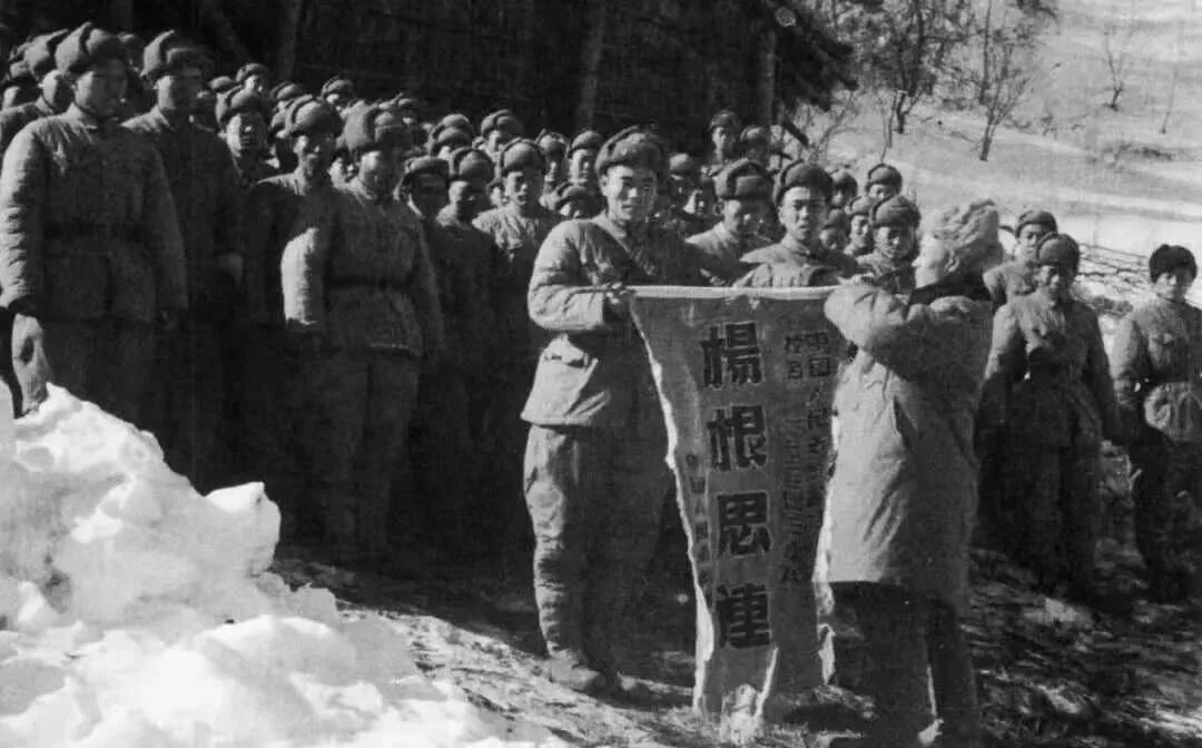 党史天天读战斗英雄的三个不相信