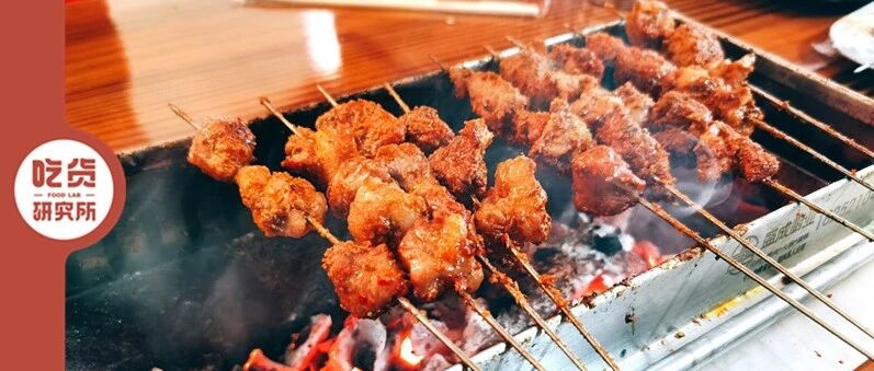 徐州烧烤有多野，吃一次就知道了！