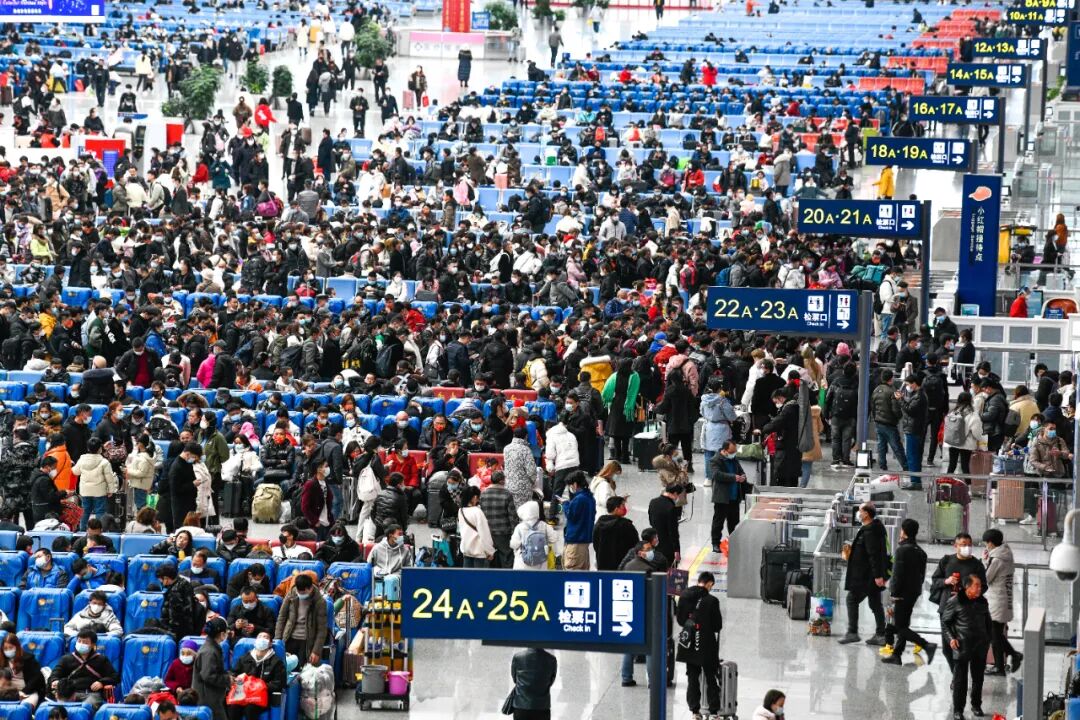 身处流动时代城市应如何完善面向流动人口的公共服务