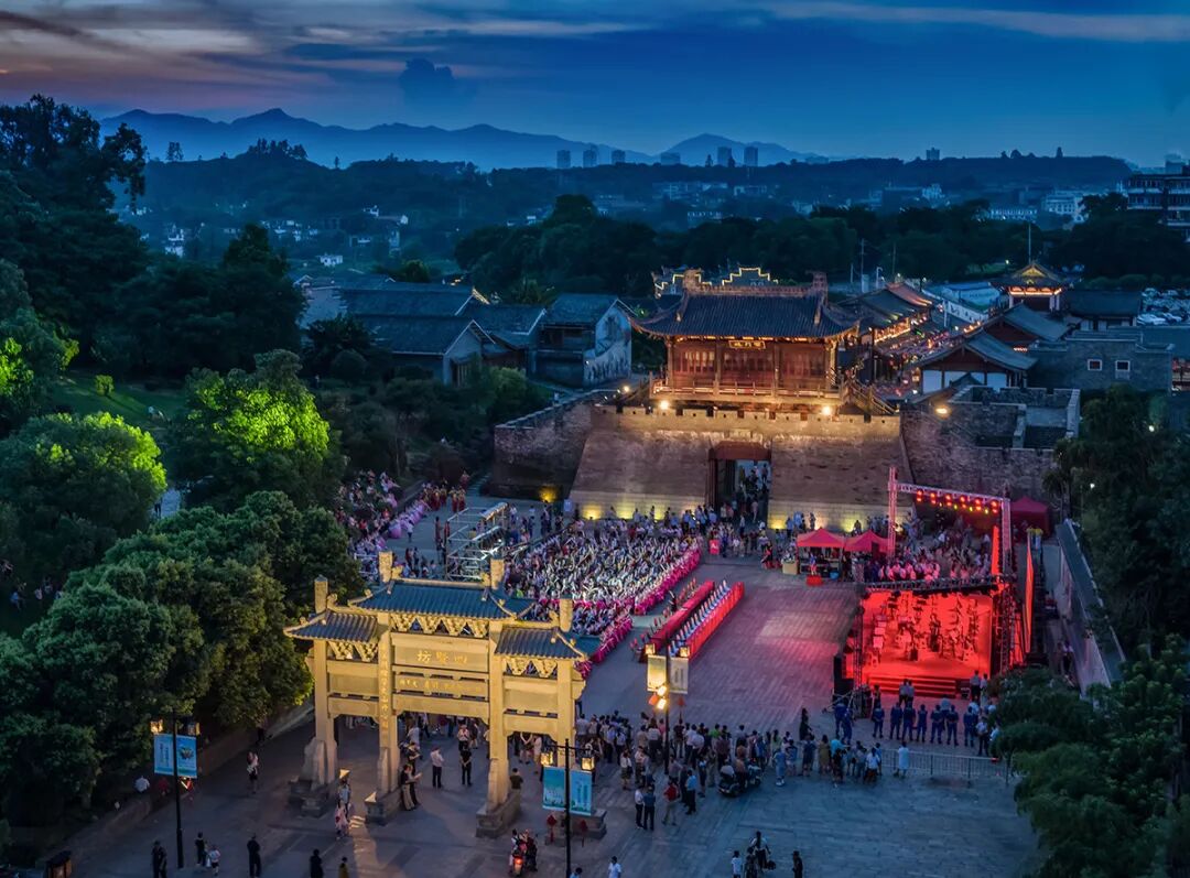 的文化底蕴又称赣南赣州位于江西省南部宝藏城市江西赣州值得去转转!