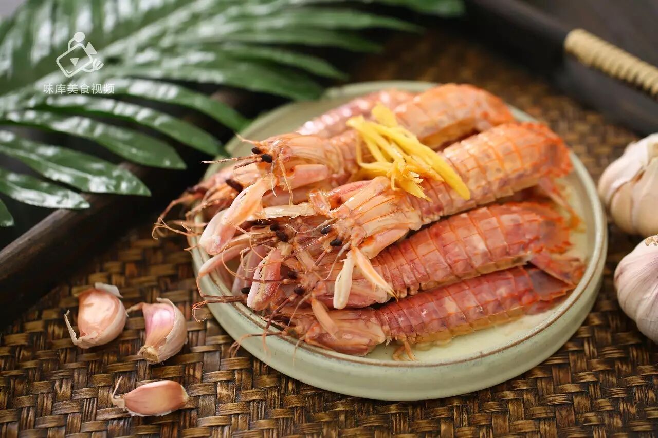 清蒸皮皮虾| 一瓢清水,蒸出海洋鲜味