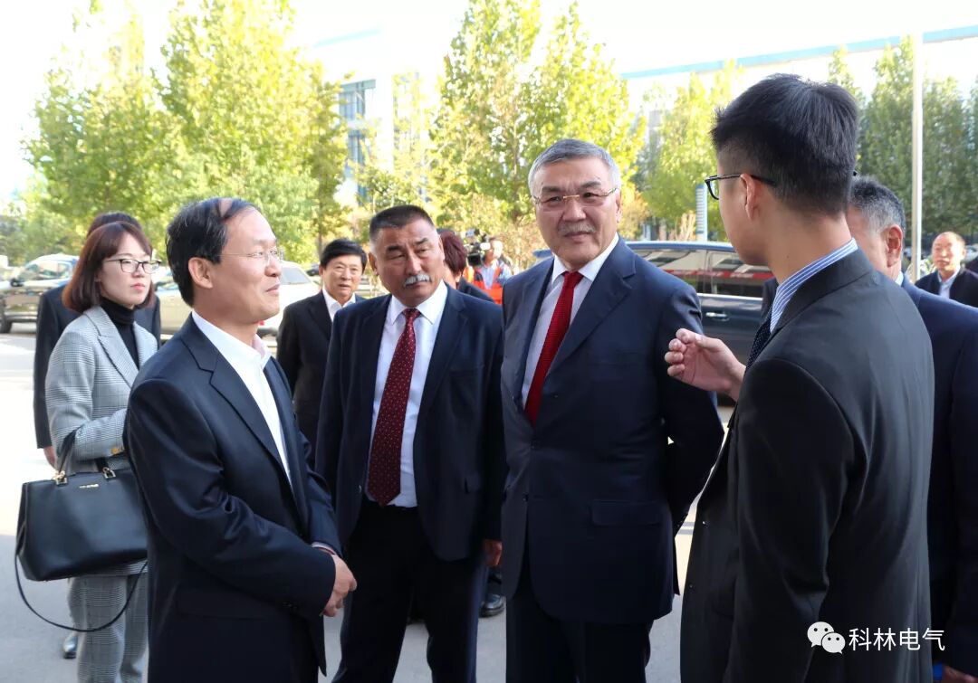 双溜索乡俄瓜村俄木学_13岁俄女孩 引发德俄关系紧张_俄联邦